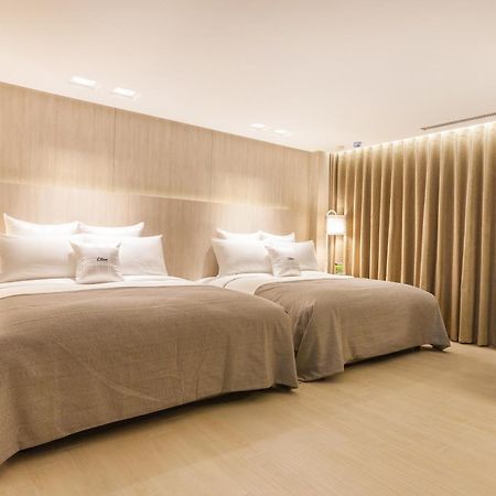 Six Star Motel-Taoyuan Zewnętrze zdjęcie