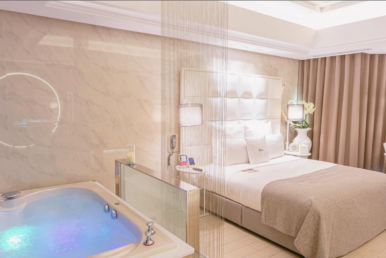 Six Star Motel-Taoyuan Zewnętrze zdjęcie
