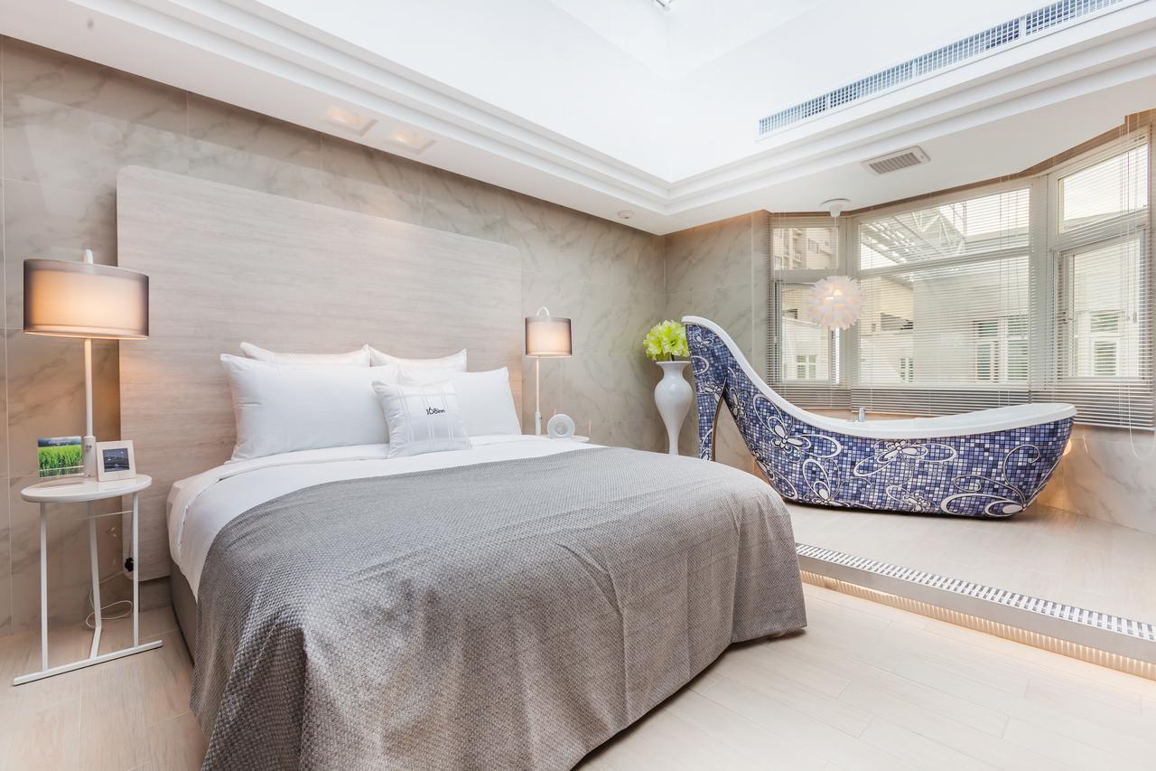 Six Star Motel-Taoyuan Zewnętrze zdjęcie