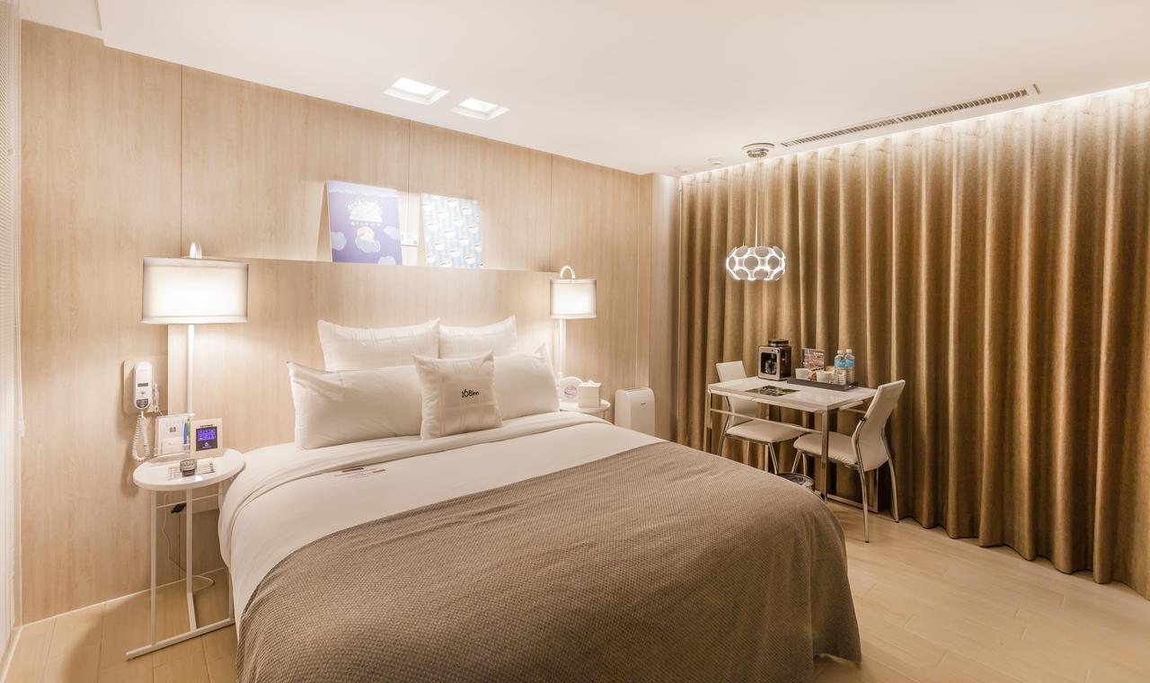 Six Star Motel-Taoyuan Zewnętrze zdjęcie