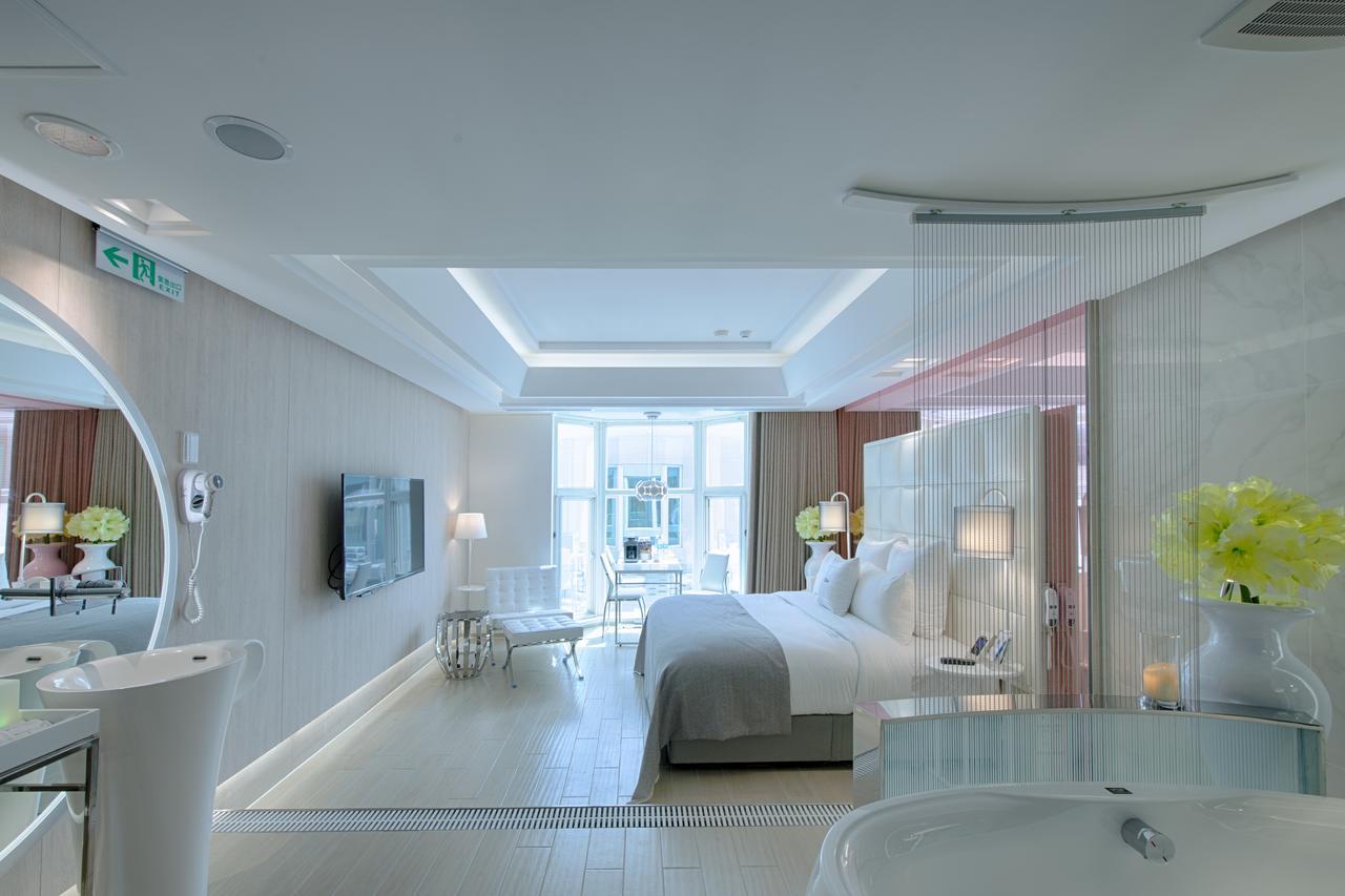 Six Star Motel-Taoyuan Zewnętrze zdjęcie