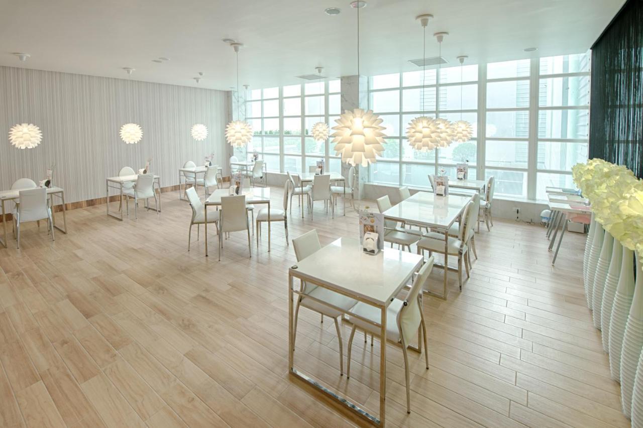 Six Star Motel-Taoyuan Zewnętrze zdjęcie
